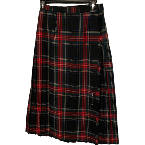 Highland Queen Dresses & Skirts - Women’s Vintage Highland Queen 100% Wool Black Stewart Tartan Kilt Size 10